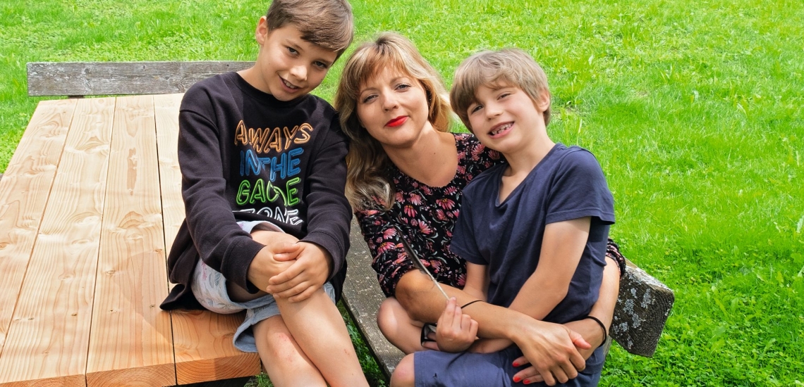 Franziska Rice mit ihren Söhnen 