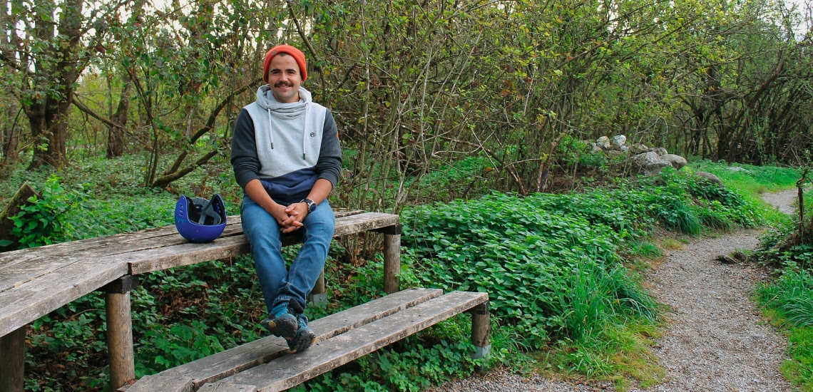 Luca Putzirer auf dem Naturlehrpfad des Zentrums für Umwelt und Kultur 