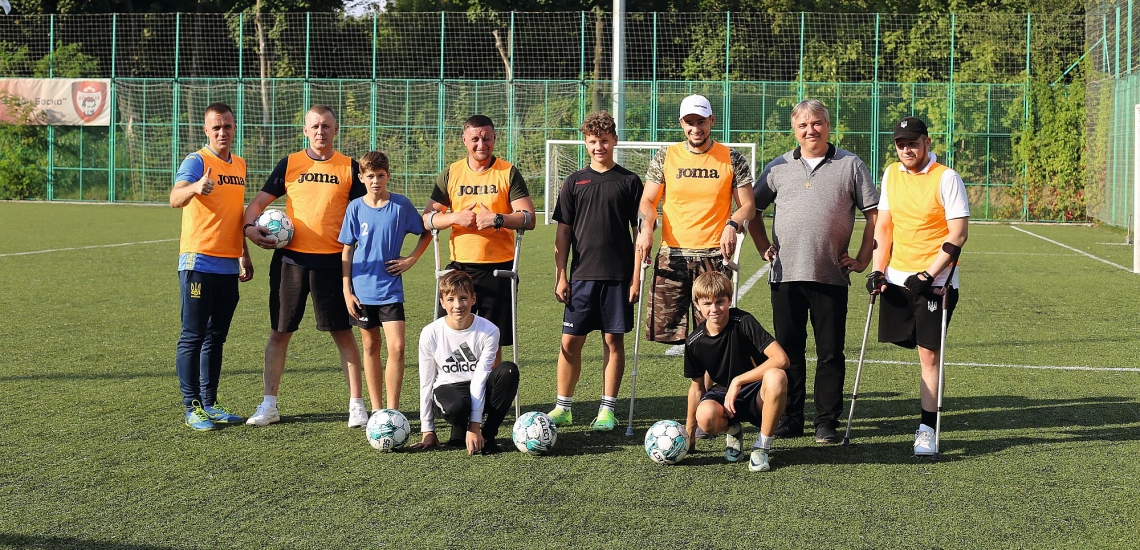 Spieler des FC Pokrova von Don Bosco in Lemberg in der Ukraine