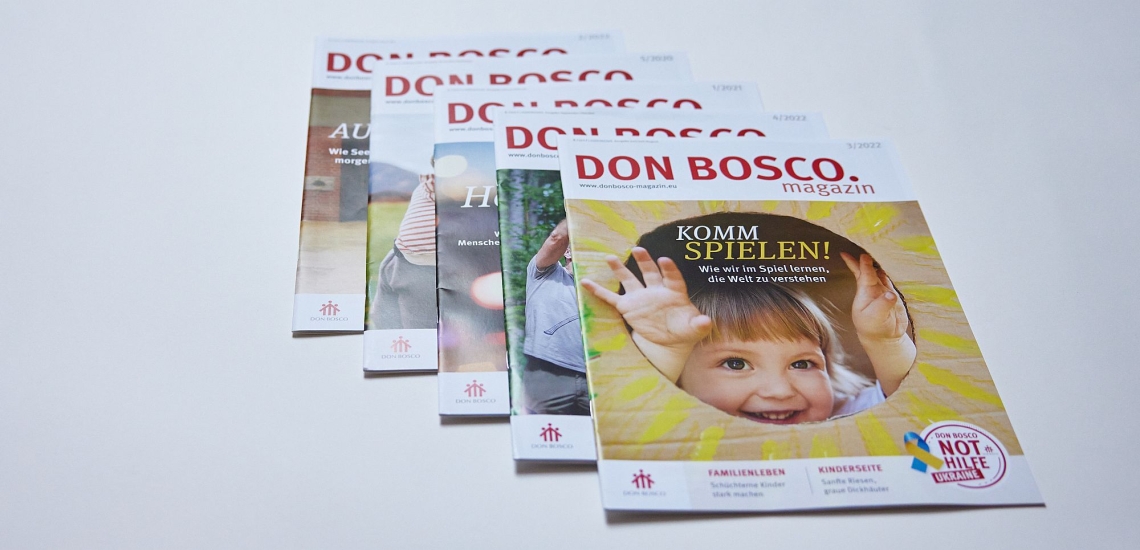 Don Bosco Magazin Hefte in Reihe 