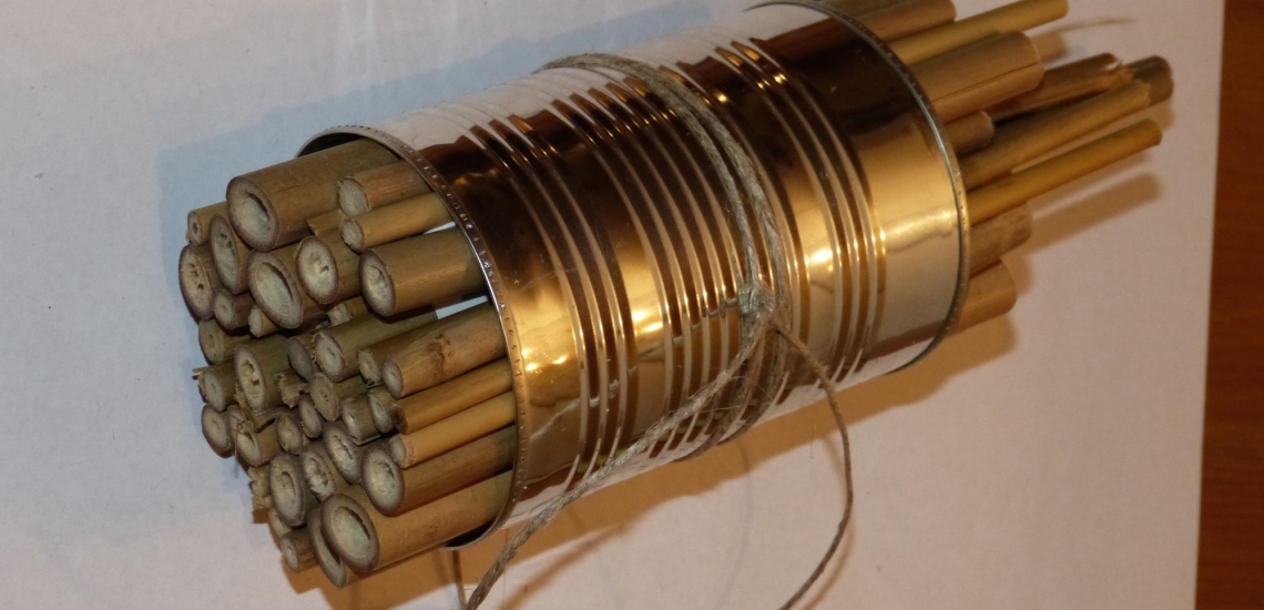 Wildbienenhotel fertig 