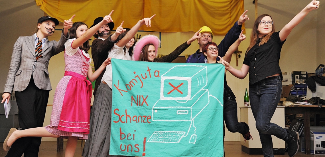 Jugendliche bei Theaterprobe im Don Bosco Jugendzentrum im Amstetten