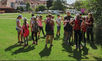 Kindergruppe in Natur in Ensdorf 